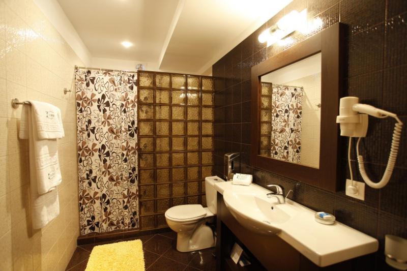 Pension Tempo Târgu-Mureş Habitación foto